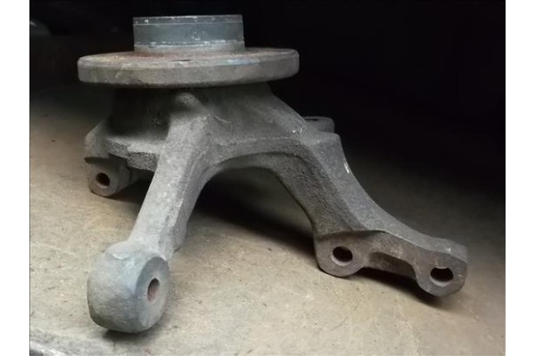 Recambio de mangueta delantero izquierda para renault r 19 berl. con portón (b/c53) 1.7 (b/c53b) referencia OEM IAM   