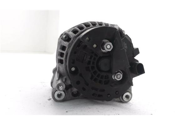 Recambio de alternador para volkswagen golf iv berlina (1j1) 1.9 tdi referencia OEM IAM 8EL011710321 26006944 