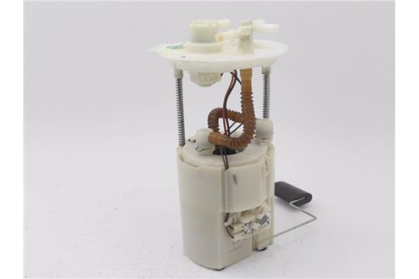 Recambio de bomba combustible para hyundai i10 (pa) 1.2 classic referencia OEM IAM 81110B9000  