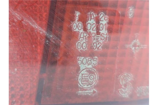 Recambio de piloto trasero derecho para citroen berlingo 1.9 d sx combi referencia OEM IAM E95085  