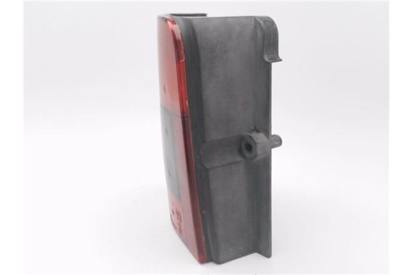 Recambio de piloto trasero izquierdo para citroen berlingo 1.9 d sx combi referencia OEM IAM E95085  