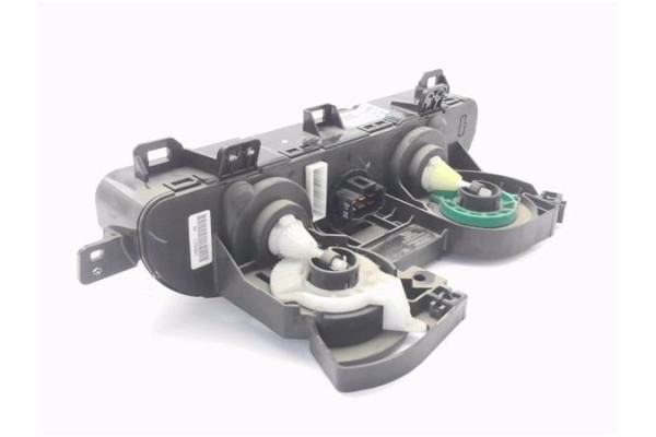 Recambio de mandos calefaccion / a.a. para hyundai i10 (pa) 1.2 classic referencia OEM IAM 97250B9000  