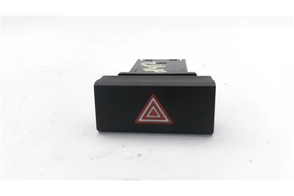 Recambio de interruptor luces emergencia para hyundai i10 (pa) 1.2 classic referencia OEM IAM 299130180  