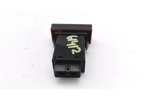 Recambio de interruptor luces emergencia para hyundai i10 (pa) 1.2 classic referencia OEM IAM 299130180  