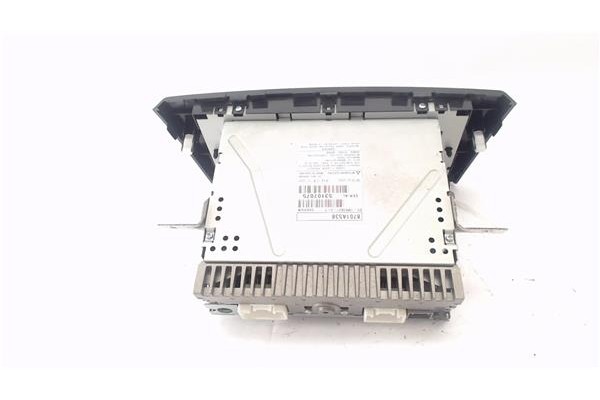 Recambio de radio / cd para mitsubishi space star (a00) 1.2 motion referencia OEM IAM 8701A538  