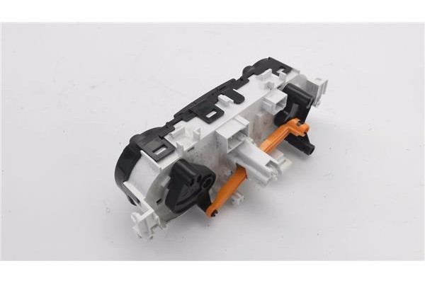 Recambio de mandos calefaccion / a.a. para citroen c3 1.2 97 edition referencia OEM IAM E1063071  
