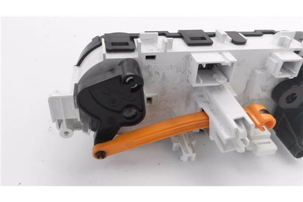 Recambio de mandos calefaccion / a.a. para citroen c3 1.2 97 edition referencia OEM IAM E1063071  
