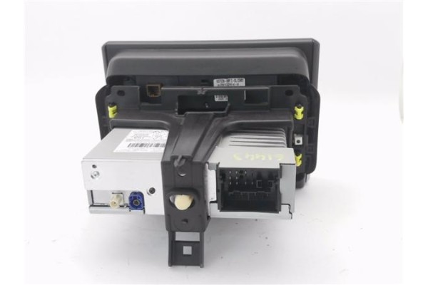 Recambio de autoradio para citroen c3 1.2 97 edition referencia OEM IAM 9828132480 9818777780 