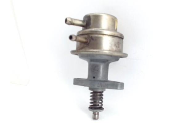 Recambio de bomba combustible para opel kadett e 1.6 club especial familiar referencia OEM IAM 1488F6X  