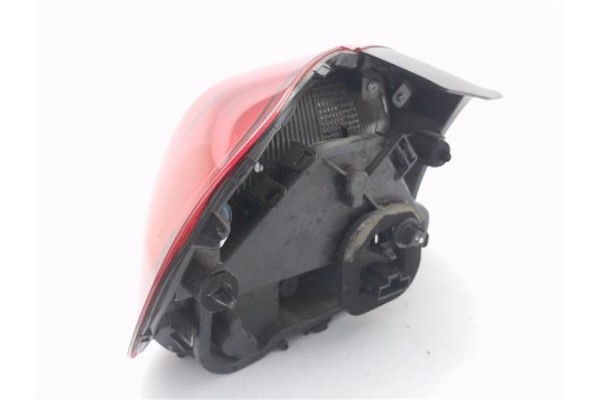 Recambio de piloto trasero derecho para citroen c3 1.2 97 edition referencia OEM IAM L90074670 47174 