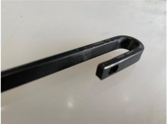 Recambio de brazo limpiaparabrisas delantero derecho para audi a4 berlina (8e) 3.0 referencia OEM IAM 8H1955408A  