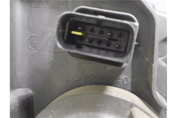 Recambio de faro delantero izquierdo para citroen c3 1.2 97 edition referencia OEM IAM 9820059680 90097902 