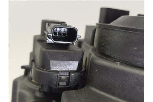 Recambio de faro delantero dcho para citroen c3 1.2 97 edition referencia OEM IAM 9820059280  