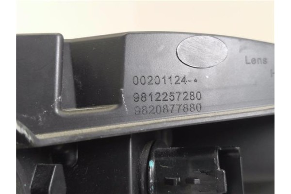 Recambio de piloto delantero luz diurna para citroen c3 1.2 97 edition referencia OEM IAM 9812257280 9820877880 