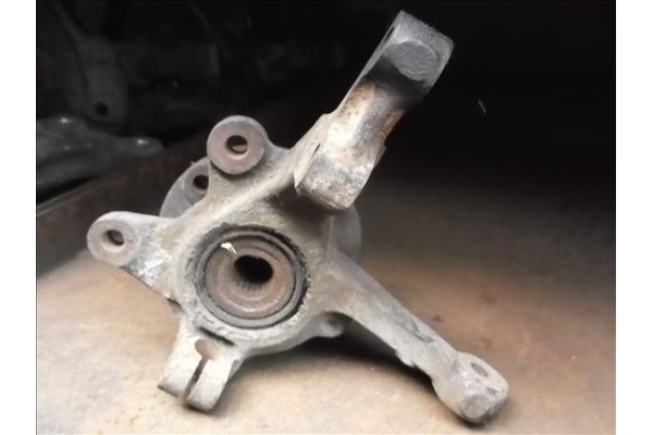 Recambio de mangueta delantero derecha para renault 11 (b/c37_) 1.4 turbo referencia OEM IAM   