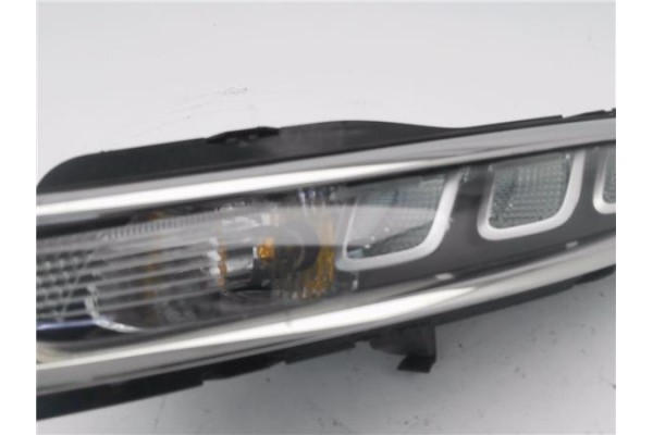 Recambio de piloto delantero luz diurna para citroen c3 1.2 97 edition referencia OEM IAM 9820877780 9812257350 