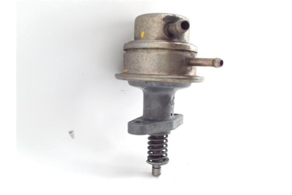 Recambio de bomba combustible para opel kadett e 1.6 club especial familiar referencia OEM IAM 1488F6X  