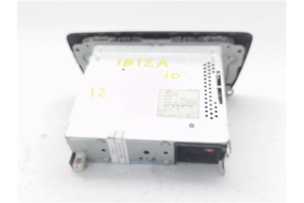 Recambio de autoradio para seat ibiza berlina (6j5) 1.4 tsi referencia OEM IAM 6J1035153F  