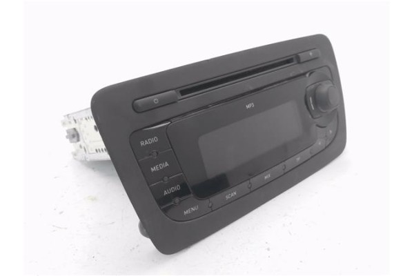 Recambio de autoradio para seat ibiza berlina (6j5) 1.4 tsi referencia OEM IAM 6J1035153F  