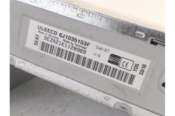 Recambio de autoradio para seat ibiza berlina (6j5) 1.4 tsi referencia OEM IAM 6J1035153F  