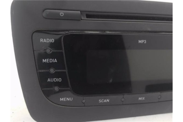 Recambio de autoradio para seat ibiza berlina (6j5) 1.4 tsi referencia OEM IAM 6J1035153F  