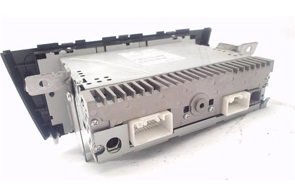 Recambio de radio / cd para mitsubishi space star (a00) 1.2 motion referencia OEM IAM 8701A538  