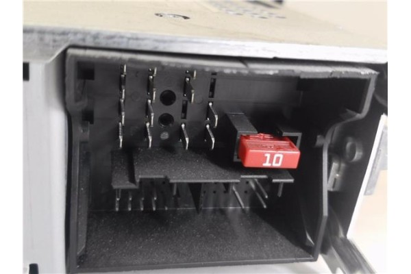 Recambio de radio / cd para seat ibiza berlina (6j5) 1.4 referencia OEM IAM 6J1035153F  