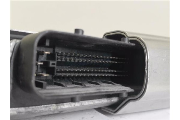 Recambio de centralita para seat exeo berlina (3r2) 1.6 referencia OEM IAM 8E0907411A  