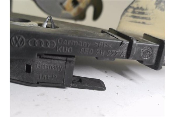 Recambio de palanca freno de mano para seat exeo berlina (3r2) 1.6 referencia OEM IAM 8E0711777A  
