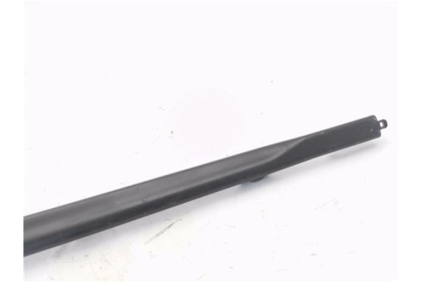 Recambio de brazo limpiaparabrisas delantero izquierdo para seat leon (1p1) 1.4 tsi referencia OEM IAM 1P0955409A  