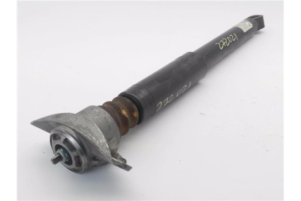 Recambio de amortiguador trasero derecho para seat leon (1p1) 1.4 tsi referencia OEM IAM 1K0512011AD 8,04902E+11 