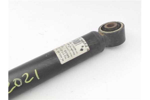 Recambio de amortiguador trasero derecho para seat leon (1p1) 1.4 tsi referencia OEM IAM 1K0512011AD 8,04902E+11 
