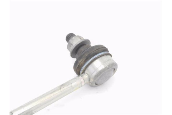 Recambio de bieleta derecha estabilizadora delantero para seat leon (1p1) 1.4 tsi referencia OEM IAM 1K0411315K  