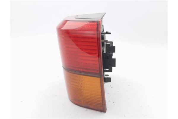 Recambio de piloto trasero derecho para volkswagen transporter iv furgón (70xa) 2.5 tdi referencia OEM IAM 70194511  
