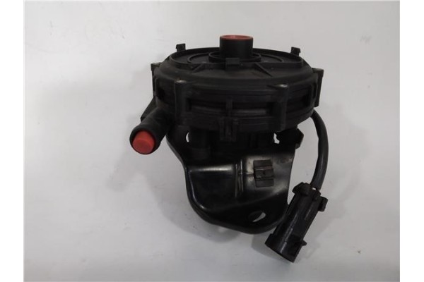 Recambio de compresor volumetrico para opel vectra b berlina 1.6 i 16v referencia OEM IAM 90530018 72186020 