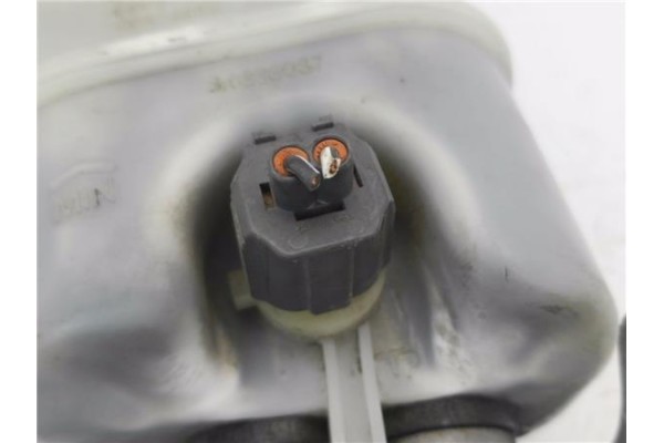 Recambio de bomba freno para jeep cherokee (kj) 2.5 crd básico referencia OEM IAM 34666037  