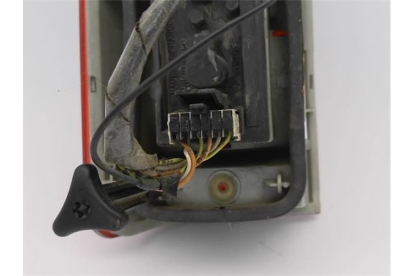 Recambio de piloto trasero derecho para citroen jumpy furgón (bs_, bt_, by_, bz_) 1.9 td referencia OEM IAM 1475832080R  