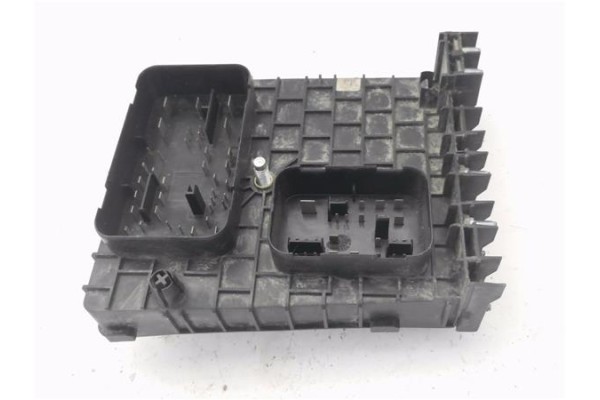 Recambio de caja fusibles/rele para volkswagen golf v (1k1) 1.9 tdi referencia OEM IAM 1K0937124K  