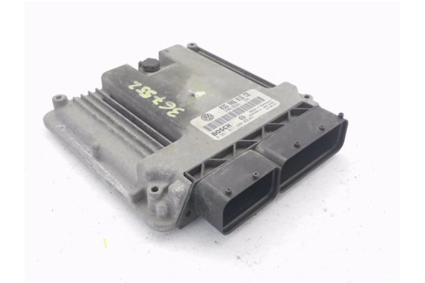 Recambio de centralita para volkswagen golf v (1k1) 1.9 tdi referencia OEM IAM 3G906016CB 281011900 