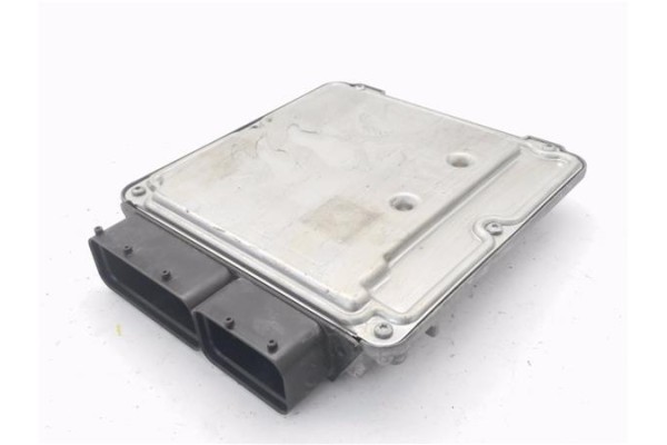 Recambio de centralita para volkswagen golf v (1k1) 1.9 tdi referencia OEM IAM 3G906016CB 281011900 