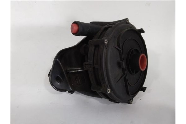 Recambio de compresor volumetrico para opel vectra b berlina 1.6 i 16v referencia OEM IAM 90530018 72186020 
