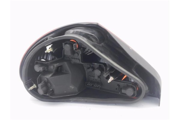 Recambio de piloto trasero derecho para jaguar x-type 2.0 d executive referencia OEM IAM 89021772A  