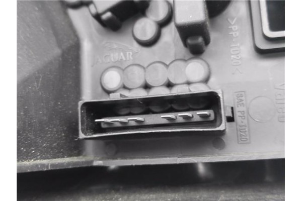 Recambio de piloto trasero derecho para jaguar x-type 2.0 d executive referencia OEM IAM 89021772A  