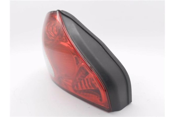 Recambio de piloto trasero izquierdo para jaguar x-type 2.0 d executive referencia OEM IAM 89021757A  