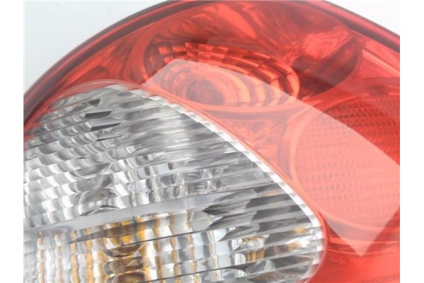 Recambio de piloto trasero izquierdo para jaguar x-type 2.0 d executive referencia OEM IAM 89021757A  