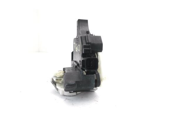 Recambio de cierre electromagnetico trasero derecho para mitsubishi outlander (cw0) 2.0 di-d intense referencia OEM IAM MN145876