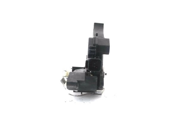 Recambio de cierre electromagnetico delantero derecho para mitsubishi outlander (cw0) 2.0 di-d intense referencia OEM IAM 5715A3