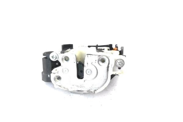 Recambio de cierre electromagnetico delantero derecho para mitsubishi outlander (cw0) 2.0 di-d intense referencia OEM IAM 5715A3