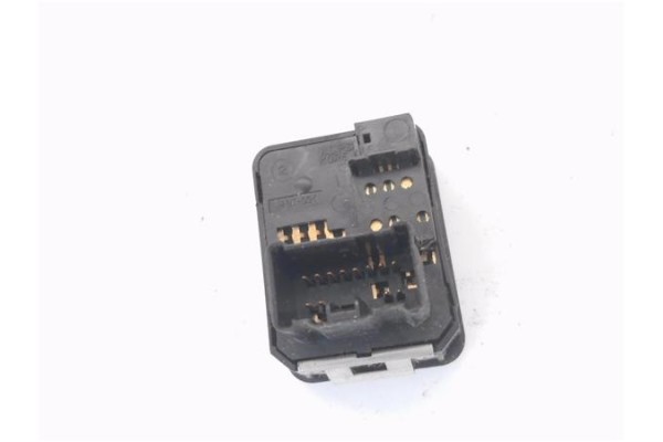 Recambio de mando retrovisor electrico para honda cr-v (rd8) 2.0 referencia OEM IAM S9AJ210M1  