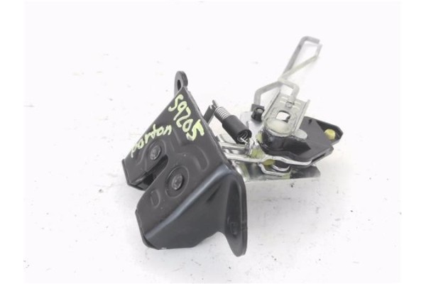 Recambio de cerradura porton para hyundai i20 (pb) 1.2 referencia OEM IAM 812301J 812301J010 